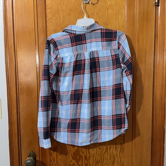 Old Navy 1/4  button-down blouse size small - Picture 4 of 4